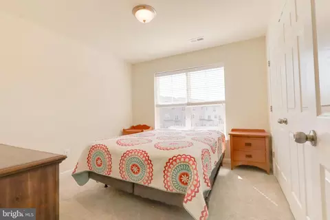 6155 Murray Ter, Frederick, MD 21703 photo 17