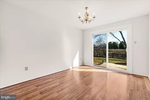 1716 Heather Ln, Frederick, MD 21702 photo 10