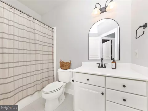 Bath - 3547 Sprigg Street South St, Frederick, MD 21704 photo 7 of 7