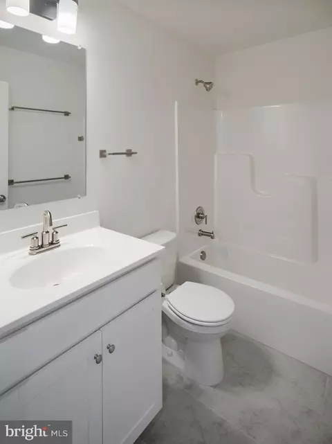 Bath - 2607 Front Shed Dr, Frederick, MD 21702 photo 6 of 7