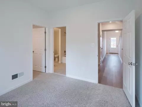 Entry Way - 2613 Front Shed Dr, Frederick, MD 21702 photo 4 of 11
