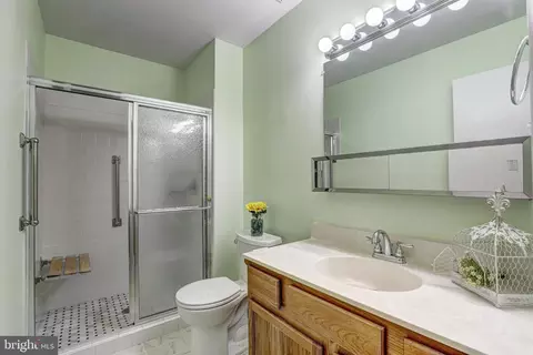 Bath - 5669 Crabapple Dr, Frederick, MD 21703 photo 1 of 3