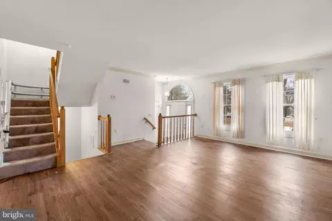 Living - 5564 Brittany Ct, Frederick, MD 21703 photo 3 of 7