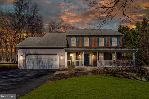 1111 Leafy Hollow Cir, Mount Airy, MD 21771