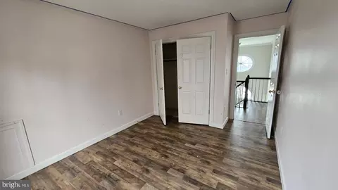 Entry Way - 6121 Cornwall Ter, Frederick, MD 21701 photo 5 of 6