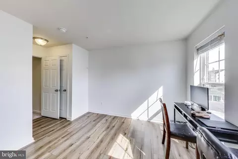 5876 Imperial Dr, Frederick, MD 21703 photo 18
