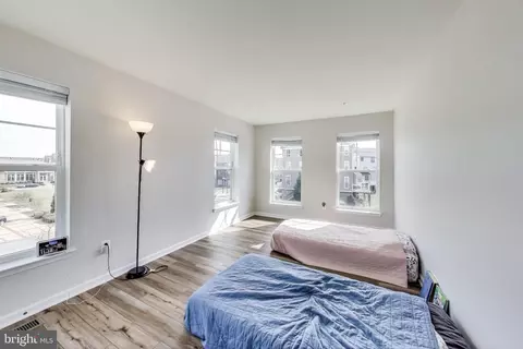 5876 Imperial Dr, Frederick, MD 21703 photo 15