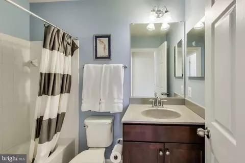 5876 Imperial Dr, Frederick, MD 21703 photo 19