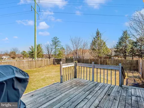 Exterior - 4983 Robin Ct, Frederick, MD 21703 photo 6 of 15