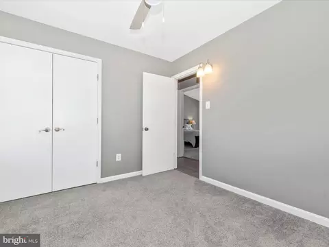 Bedroom - 4983 Robin Ct, Frederick, MD 21703 photo 6 of 8