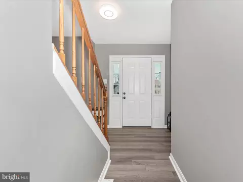Entry Way - 4983 Robin Ct, Frederick, MD 21703 photo 1 of 3