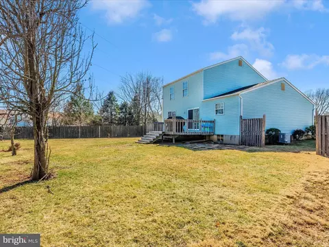 Exterior - 4983 Robin Ct, Frederick, MD 21703 photo 8 of 15