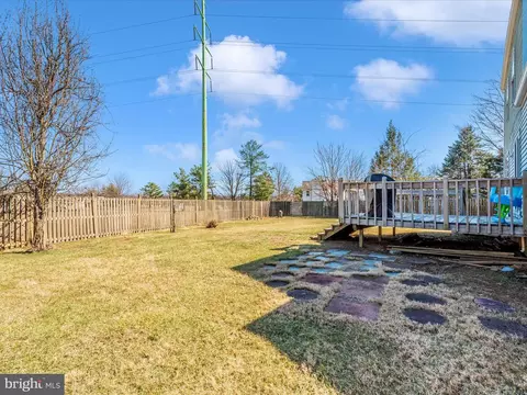 Exterior - 4983 Robin Ct, Frederick, MD 21703 photo 7 of 15