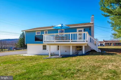 Exterior - 2767 Lynn St, Frederick, MD 21704 photo 4 of 13