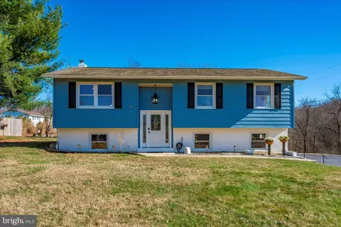Exterior - 2767 Lynn St, Frederick, MD 21704 photo 13 of 13