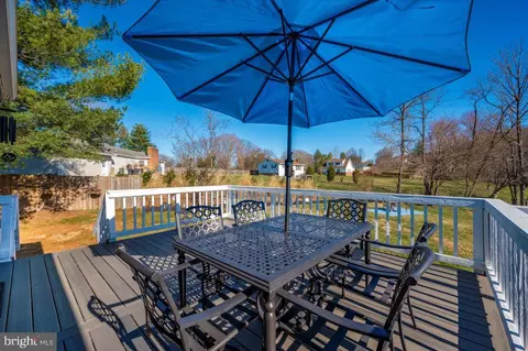 Exterior - 2767 Lynn St, Frederick, MD 21704 photo 6 of 13