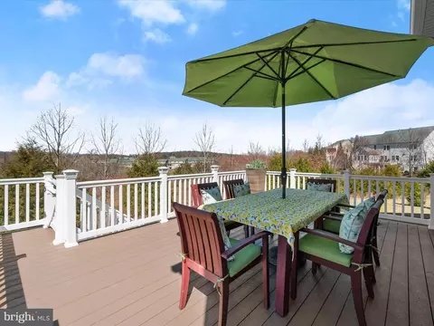 Exterior - 8902 Mackall Ct, Frederick, MD 21704 photo 5 of 18