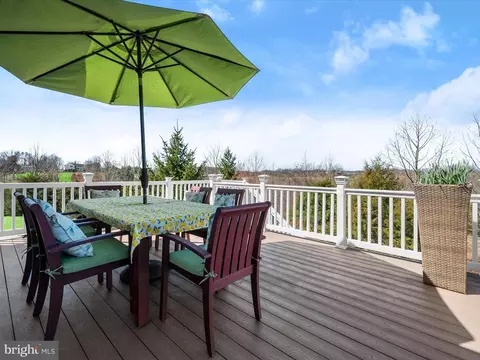 Exterior - 8902 Mackall Ct, Frederick, MD 21704 photo 6 of 18