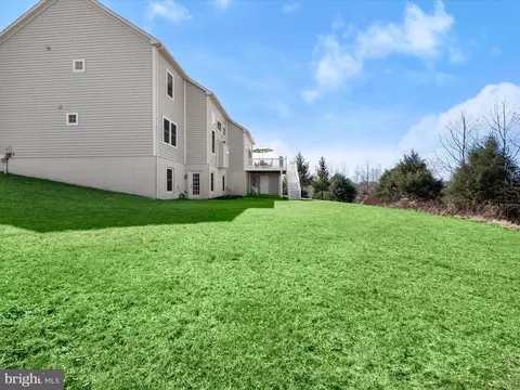 Exterior - 8902 Mackall Ct, Frederick, MD 21704 photo 12 of 18