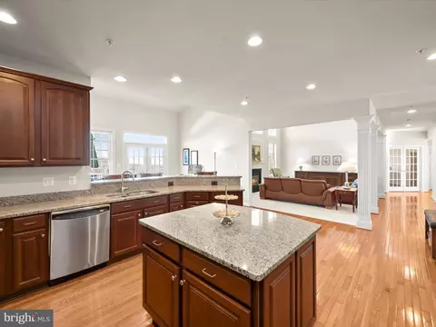 Kitchen - 8902 Mackall Ct, Frederick, MD 21704 photo 5 of 7