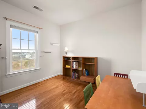 Bedroom - 8902 Mackall Ct, Frederick, MD 21704 photo 8 of 16