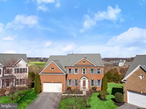 View/Area - 8902 Mackall Ct, Frederick, MD 21704 photo 3 of 7