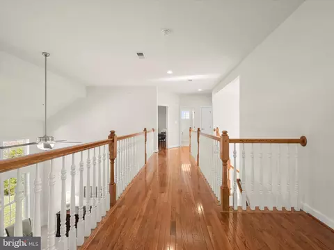 Entry Way - 8902 Mackall Ct, Frederick, MD 21704 photo 7 of 10