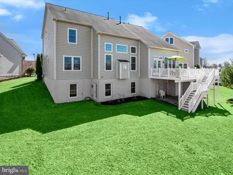 Exterior - 8902 Mackall Ct, Frederick, MD 21704 photo 11 of 18