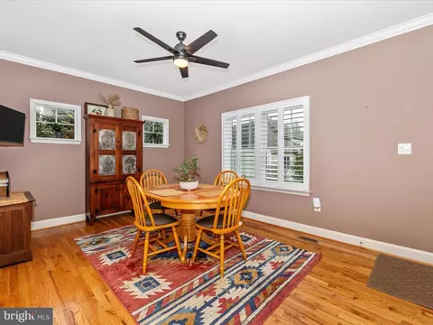 Dining - 2661 Monocacy Ford Rd, Frederick, MD 21701 photo 3 of 5