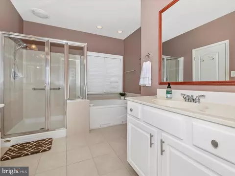 Bath - 2661 Monocacy Ford Rd, Frederick, MD 21701 photo 1 of 3