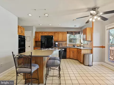 6110 Cool Spring Ter S, Frederick, MD 21701 photo 10