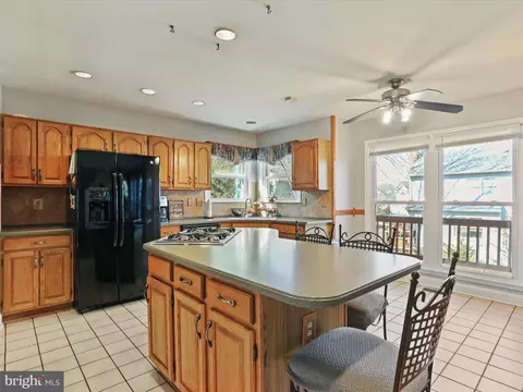 6110 Cool Spring Ter S, Frederick, MD 21701 photo 11