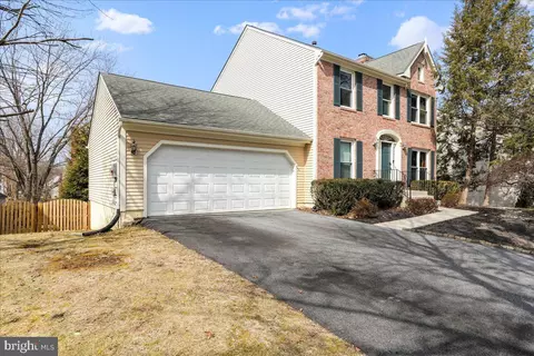 6110 Cool Spring Ter S, Frederick, MD 21701 photo 2