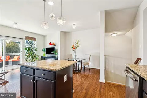1106 Frontline Dr, Frederick, MD 21703 photo 6