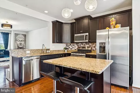 1106 Frontline Dr, Frederick, MD 21703 photo 4