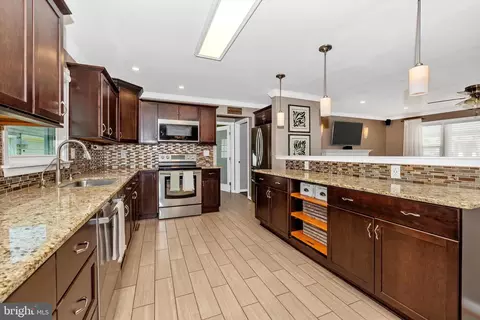 8107 Broadview Dr, Frederick, MD 21701 photo 16