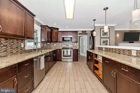 8107 Broadview Dr, Frederick, MD 21701 photo 15