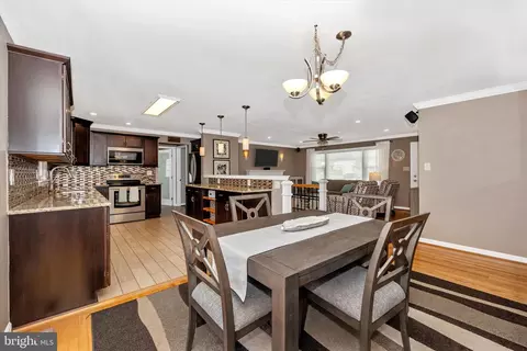 8107 Broadview Dr, Frederick, MD 21701 photo 11