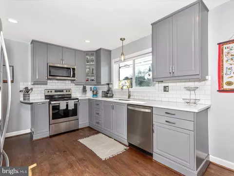 Kitchen - 207 Thomas Ave, Frederick, MD 21701 photo 3 of 5