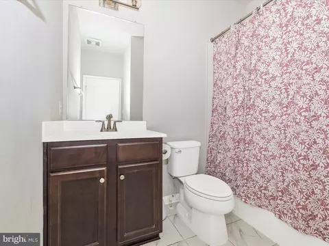 Bath - 3104 Osprey Way, Frederick, MD 21701 photo 4 of 5