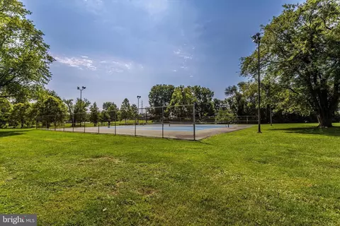 Exterior - 1482 Mobley Ct, Frederick, MD 21701 photo 11 of 13