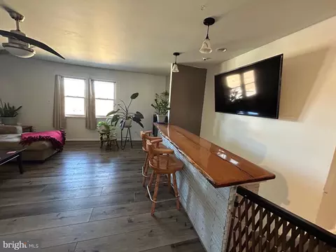 8325 Walter Martz Rd, Frederick, MD 21702 photo 3