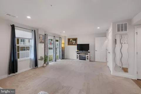 262 Stallion St, Frederick, MD 21702 photo 31