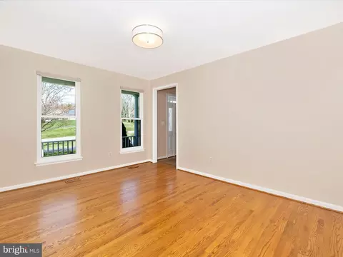 3831 Roundtree Rd, Jefferson, MD 21755 photo 9