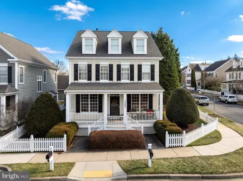Exterior - 3403 Mantz Ln, Frederick, MD 21704 photo 2 of 16