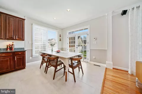 Dining - 3403 Mantz Ln, Frederick, MD 21704 photo 3 of 5