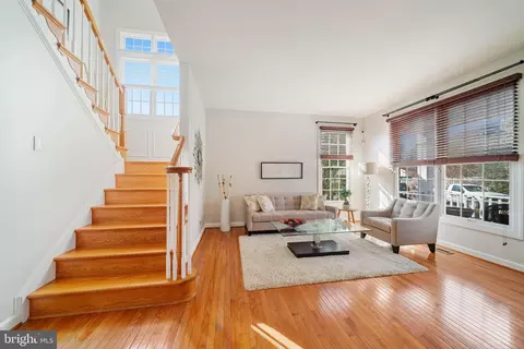 Living - 3403 Mantz Ln, Frederick, MD 21704 photo 1 of 4