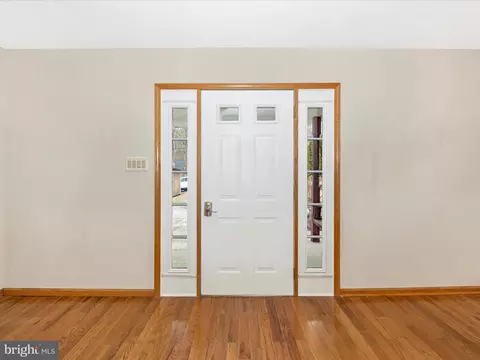 Entry Way - 4439 John Draper Rd, Smithsburg, MD 21783 photo 1 of 4