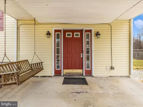 Exterior - 4439 John Draper Rd, Smithsburg, MD 21783 photo 6 of 13