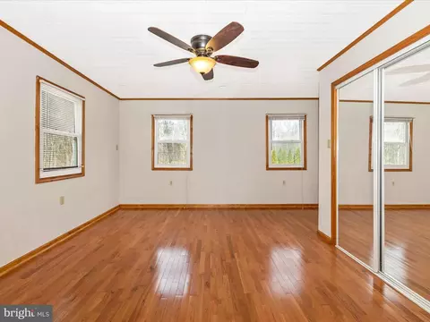 Bedroom - 4439 John Draper Rd, Smithsburg, MD 21783 photo 2 of 12